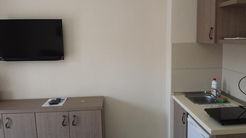 Apartments Fortunella Будва Стая снимка