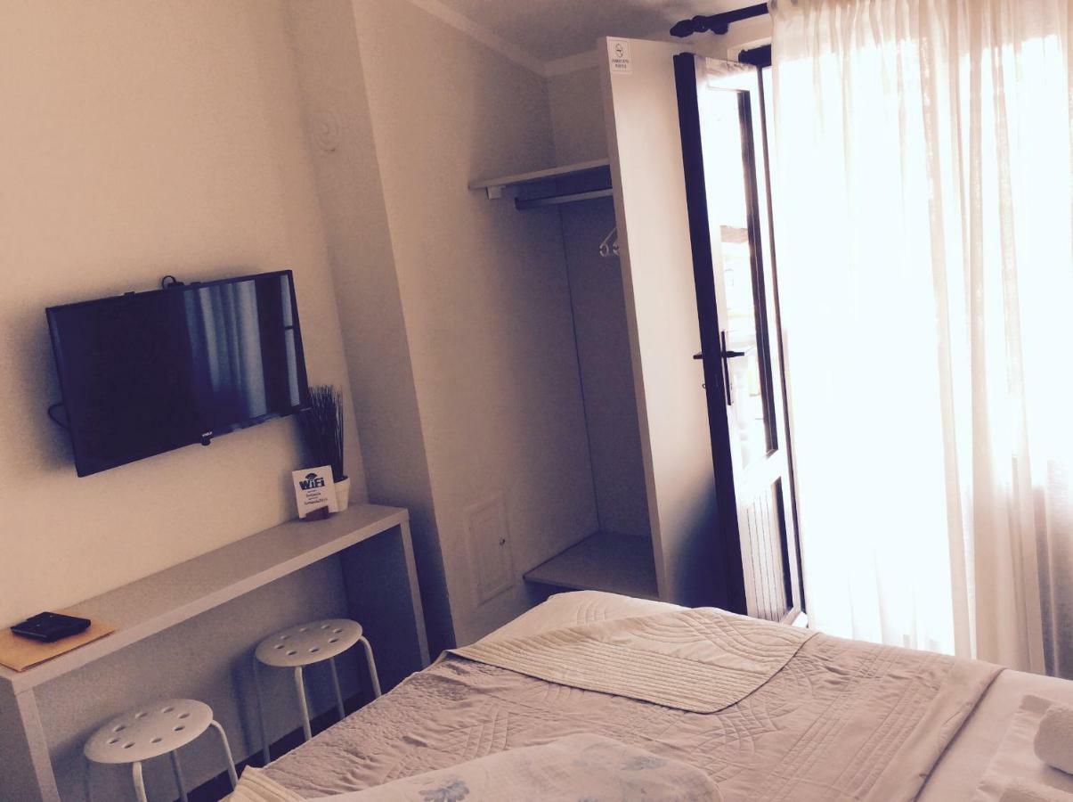 Apartments Fortunella Будва Стая снимка
